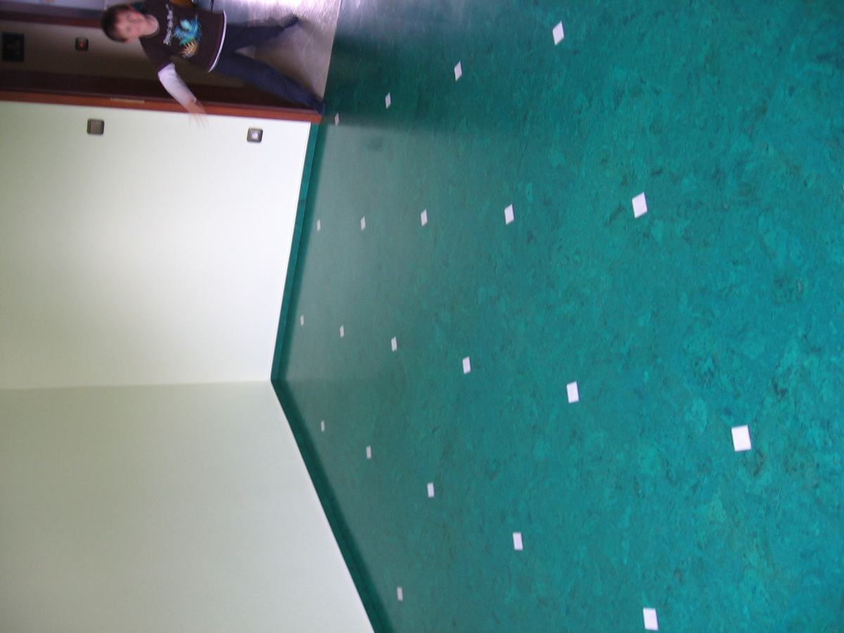 Kinderzimmer 05 2_1200 – Korkboden Referenz von Naturo Bodenbeläge