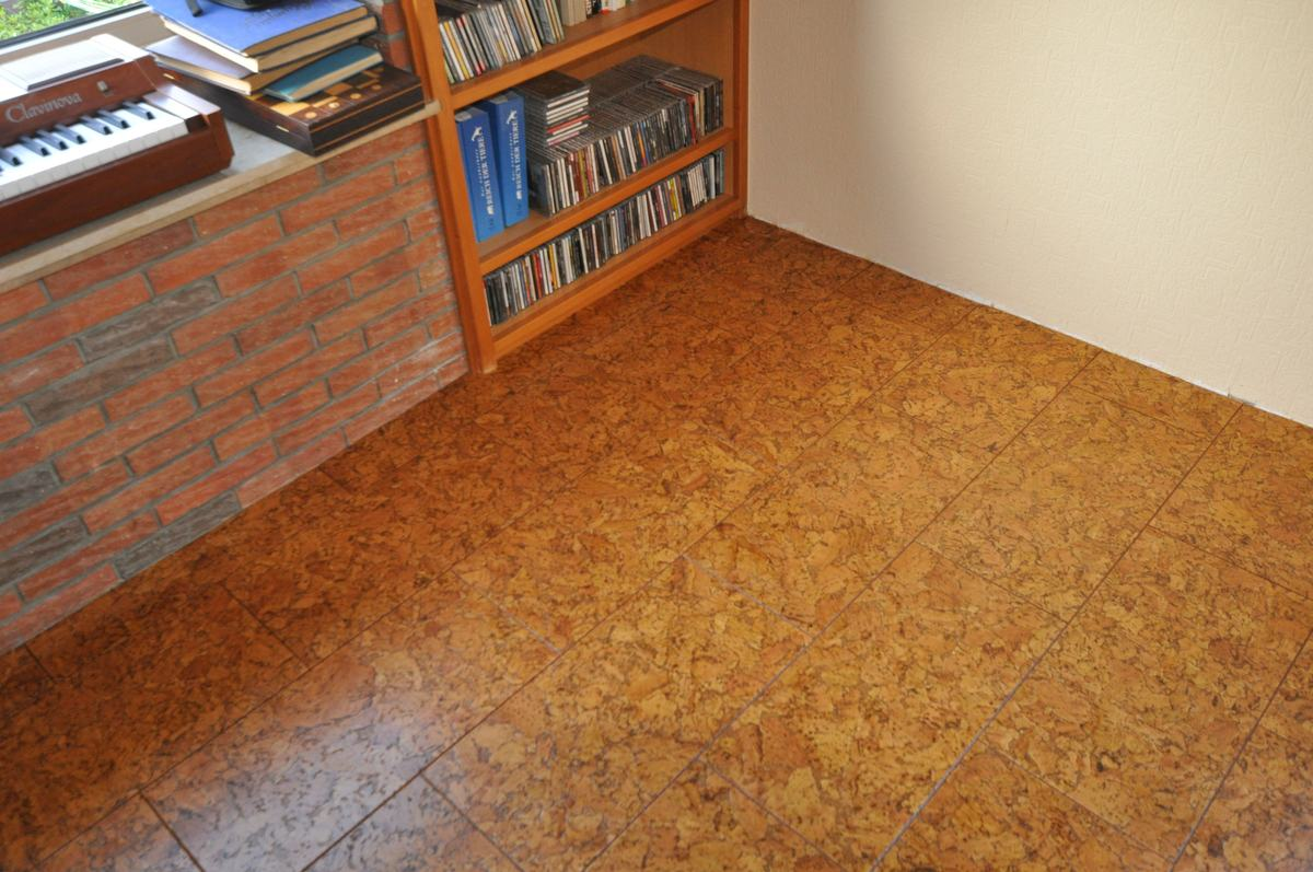 Klassischer Korkboden Wohnzimmer Castello – Korkboden Referenz von Naturo Bodenbeläge
