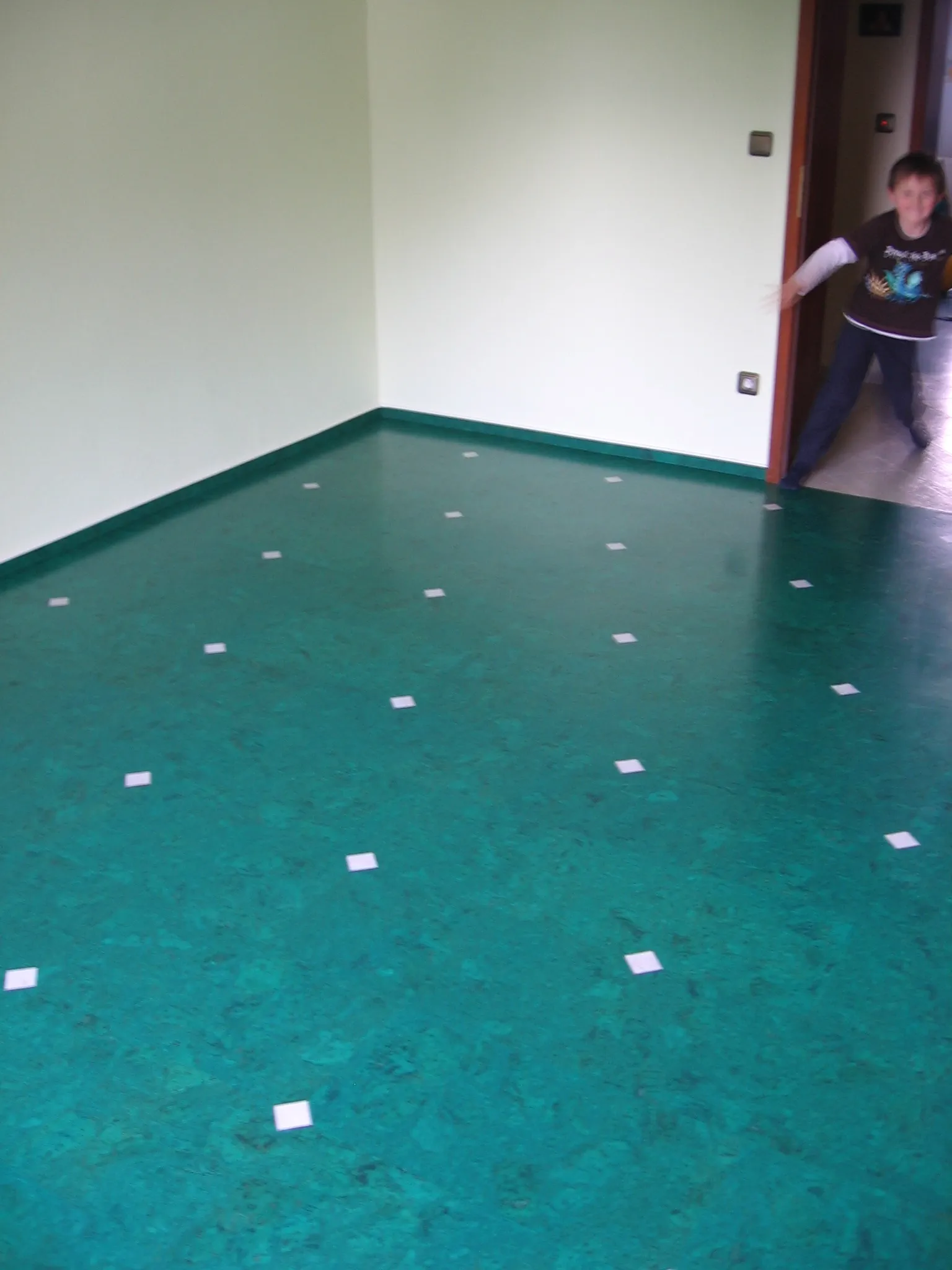 Colour Madera Gruen Einleger Kinderzimmer Ober Ursel – Korkboden Referenz von Naturo Bodenbeläge